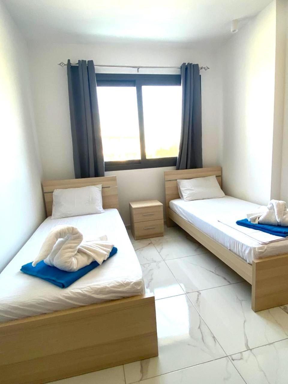 H&o New 4 Seasons Universal Apartment Paphos