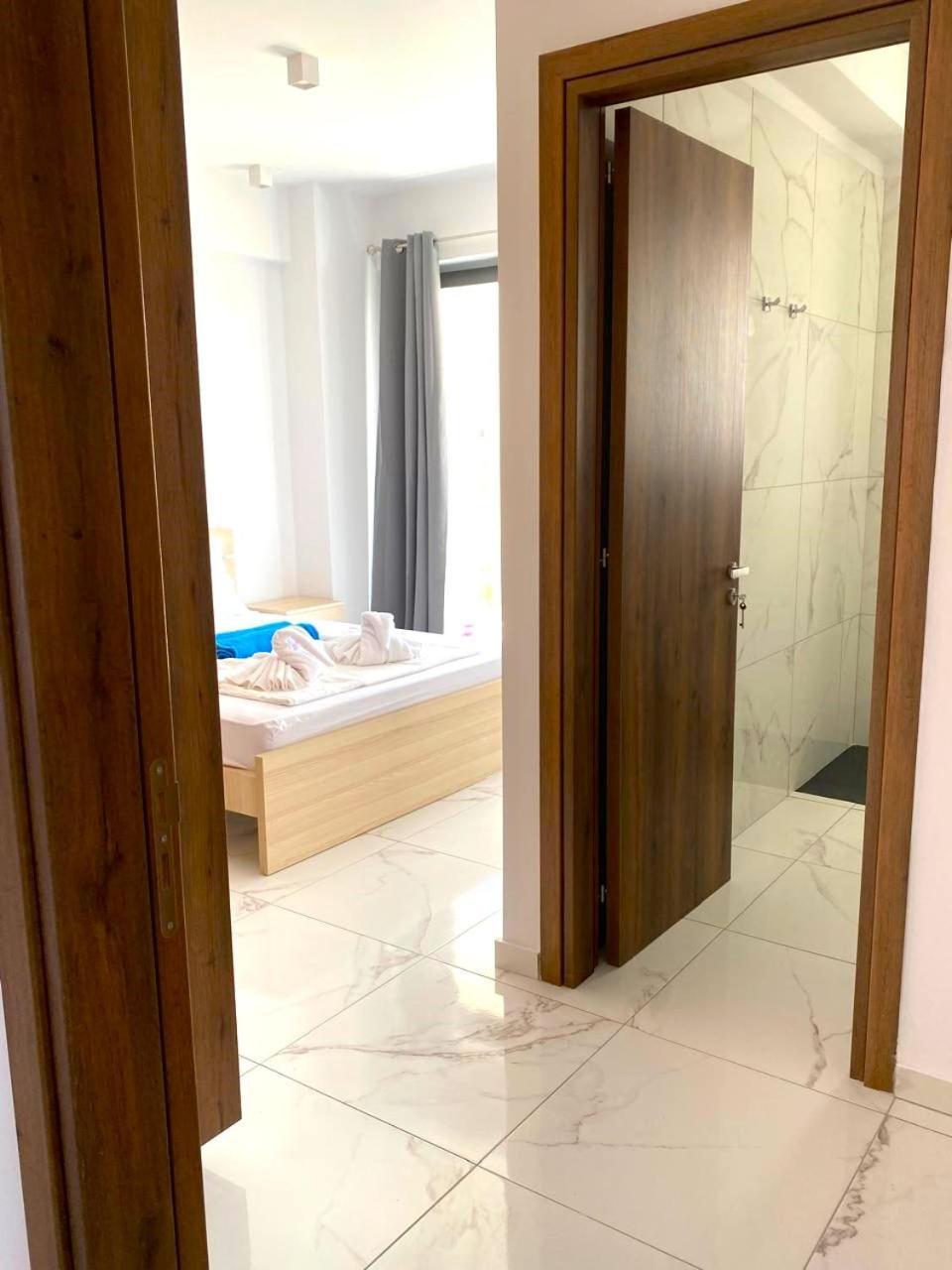 H&o New 4 Seasons Universal Apartment Paphos