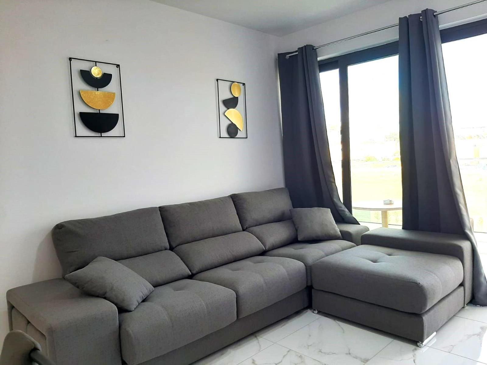Apartment H&o New 4 Seasons Universal *