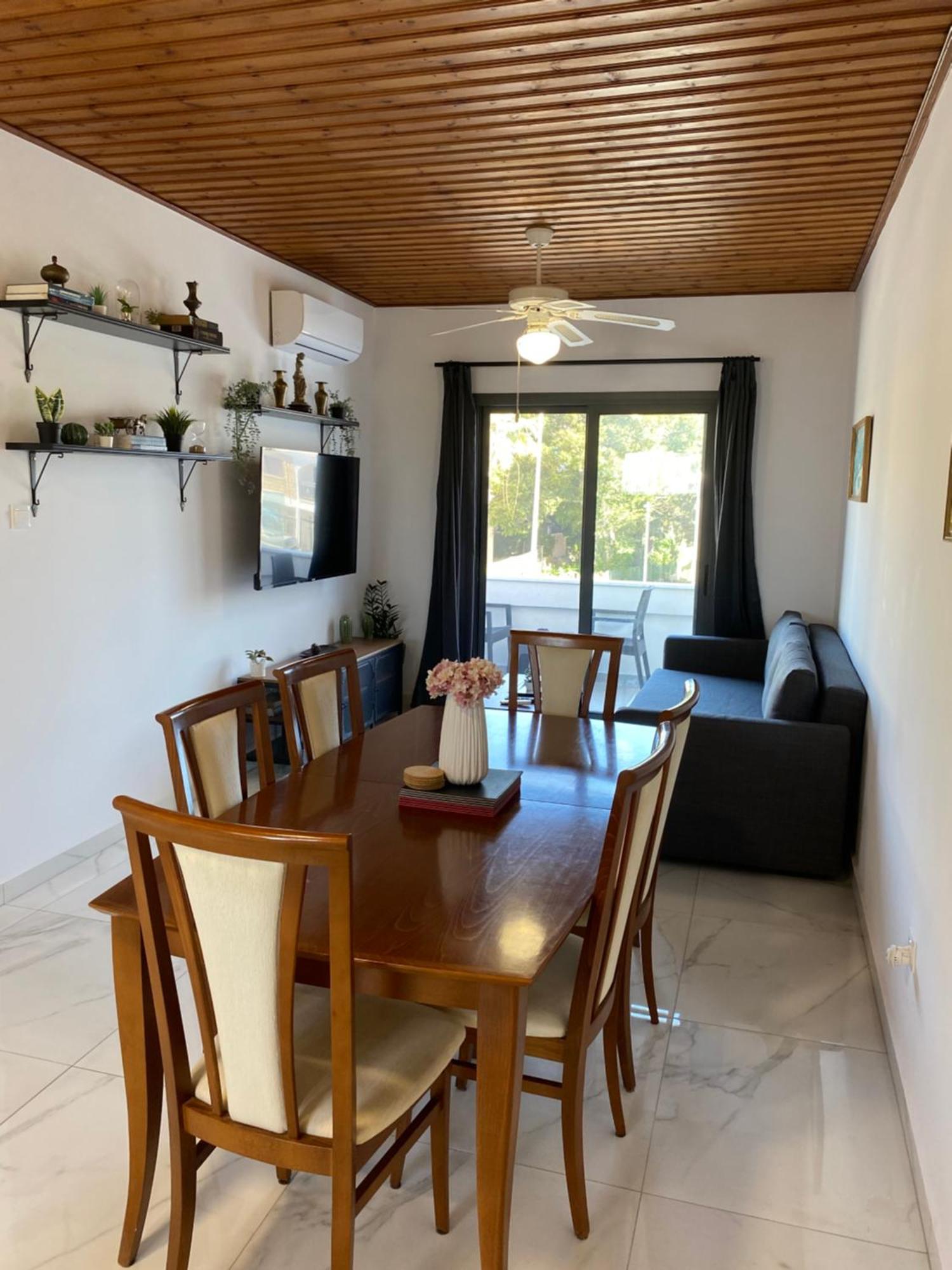Seaside Two Bedroom Deluxe Flat In Tourist Area * Paphos