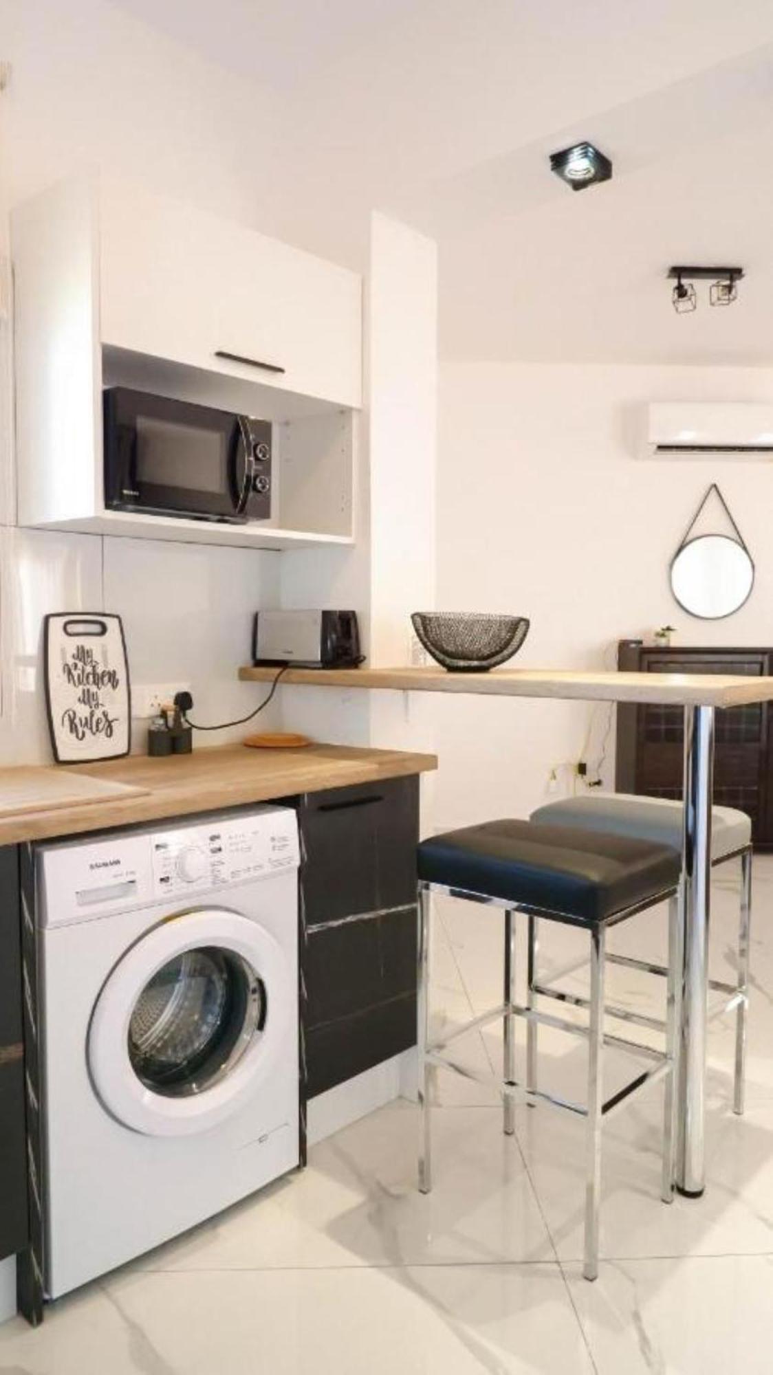 H&o Boulevard Breeze Apartment! * Paphos