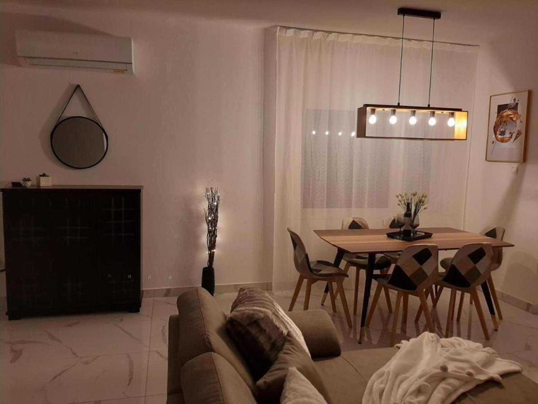 Apartment H&o Boulevard Breeze Apartment! Paphos