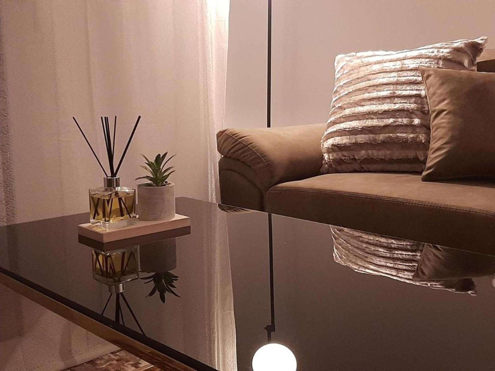 H&o Boulevard Breeze Apartment! Apartment