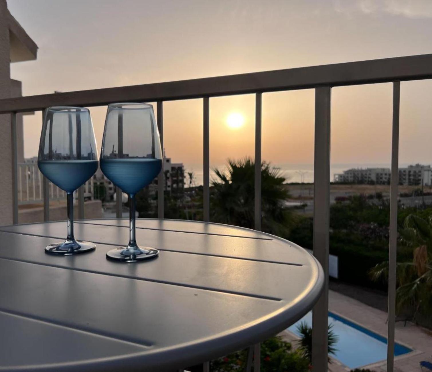 Apartment H&o Diamond Complex Sea View