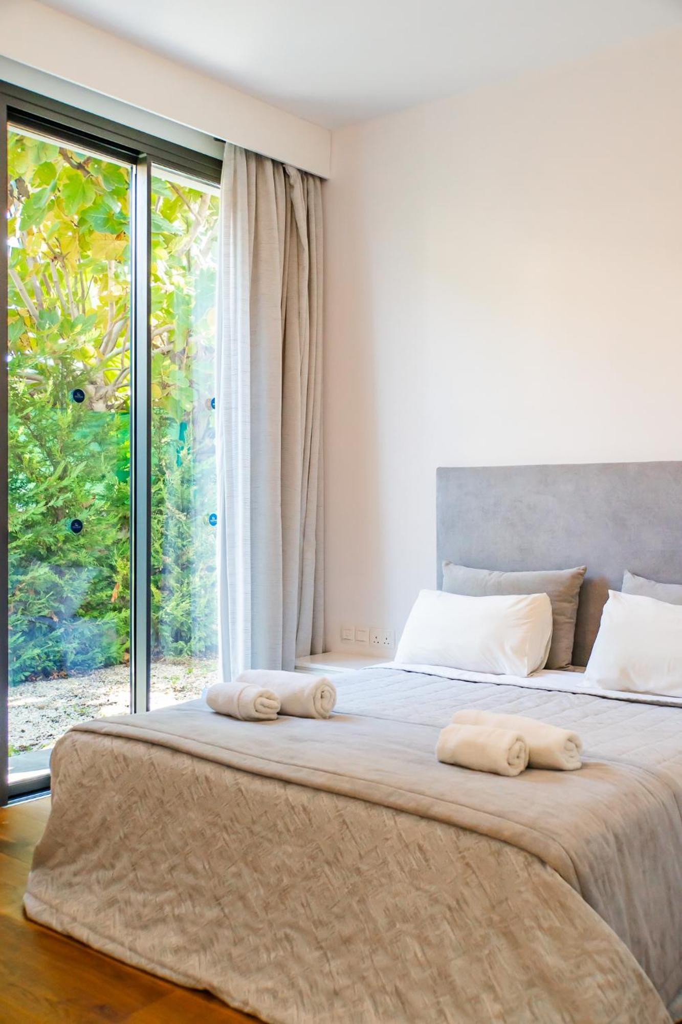 Villa Laurus 2 By Ezoria