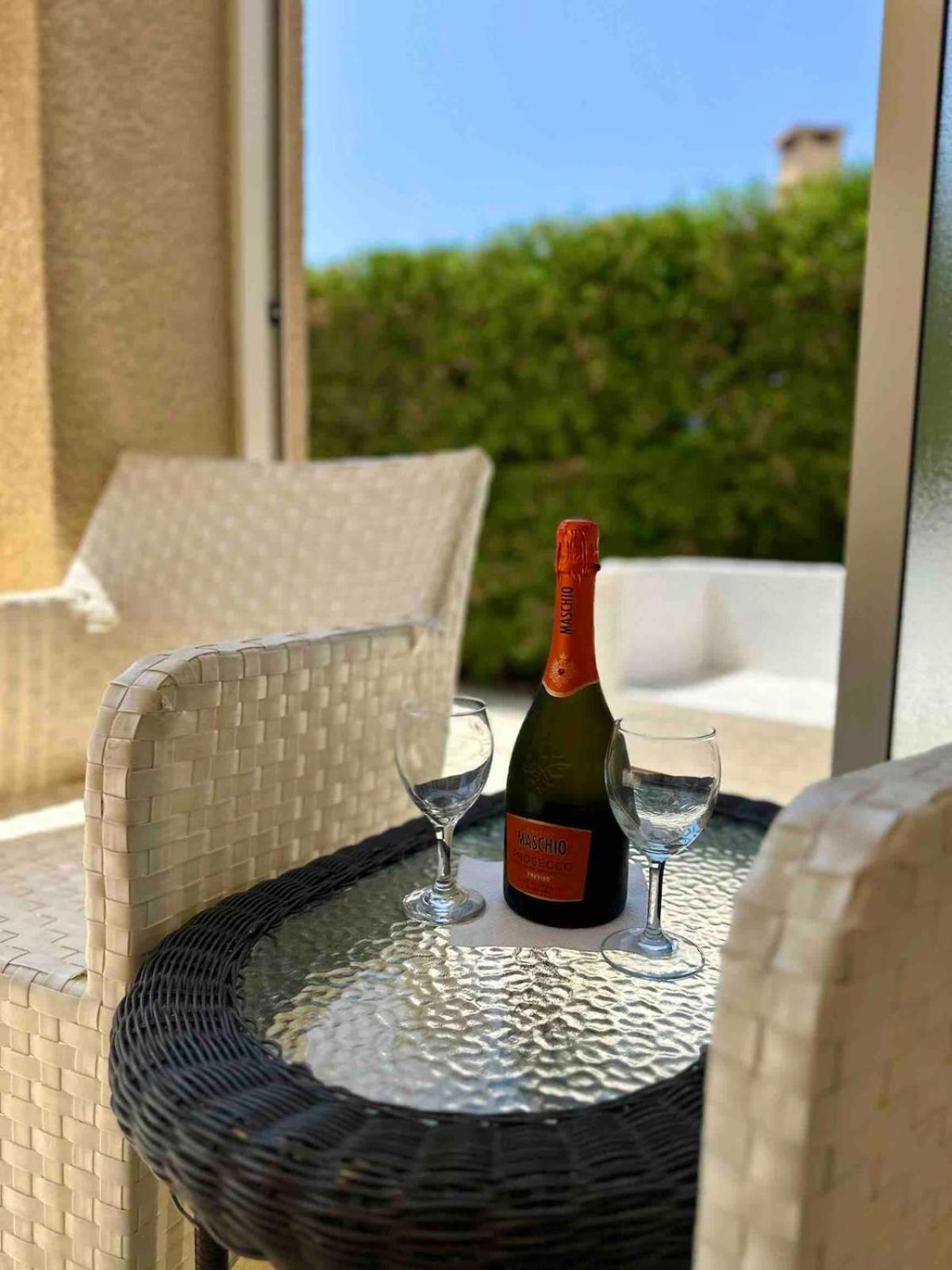 Apartment New Cozy Near The Sea! Paphos