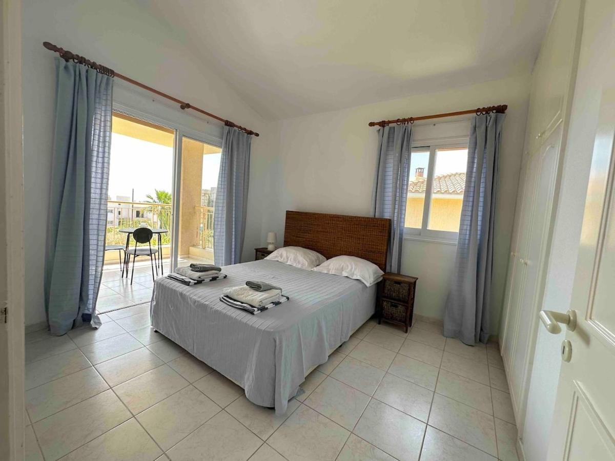 Apartment New Cozy Near The Sea!