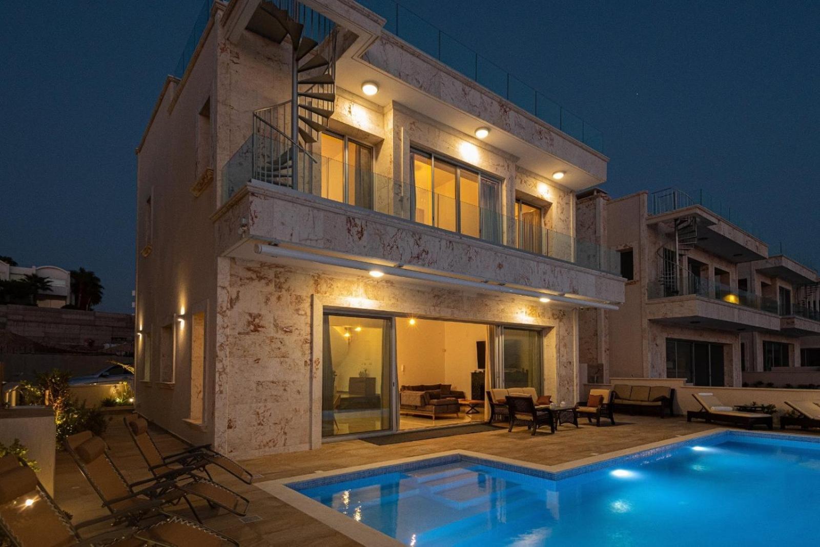 Villa Olymp Luxury D - Luxury Escape With Direct Access And Unique Sunsets