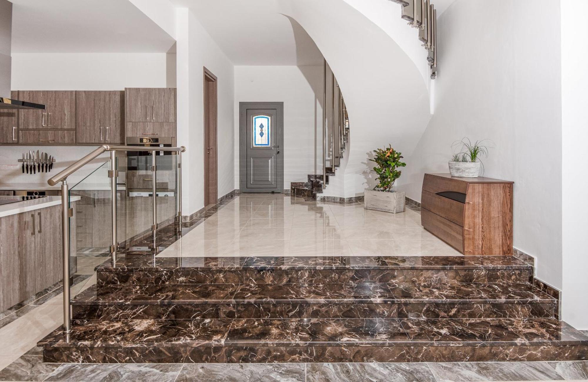 Olymp Luxury D - Luxury Escape With Direct Access And Unique Sunsets Paphos