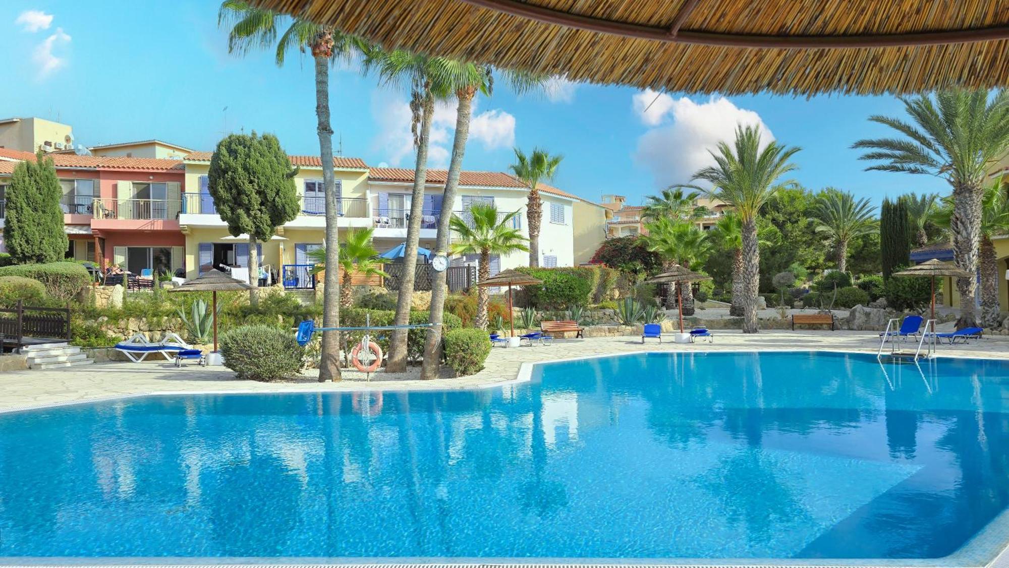 Css Comfy Smart Superior By King's Palace Apartamento Paphos