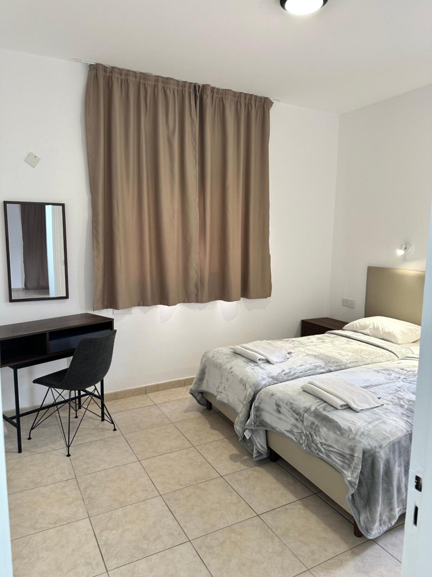 New York Plaza 3*