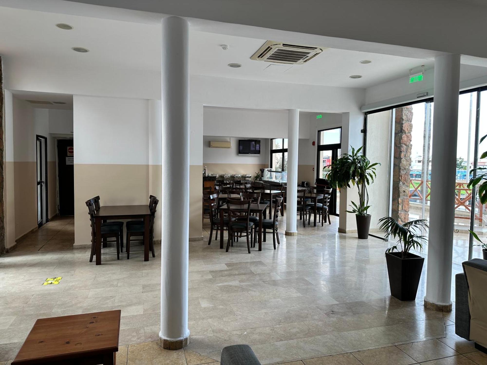 New York Plaza Paphos