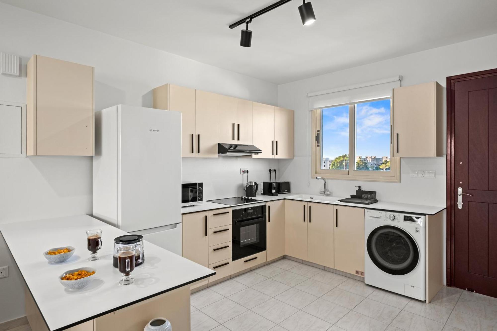 Apartment Edge By Nomads Paphos
