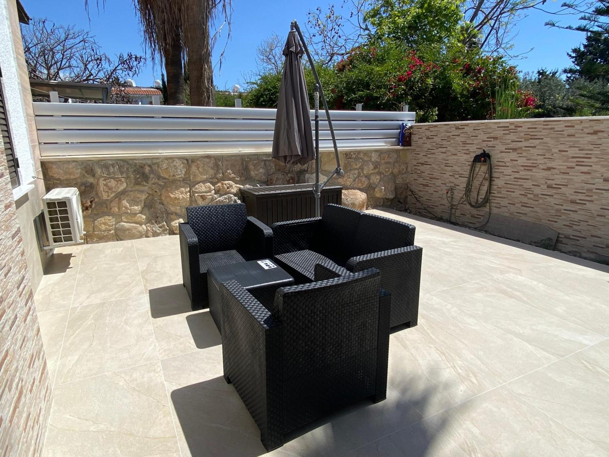 Apartment Seaside Luxury Flat In Harbour Tourist Area Paphos