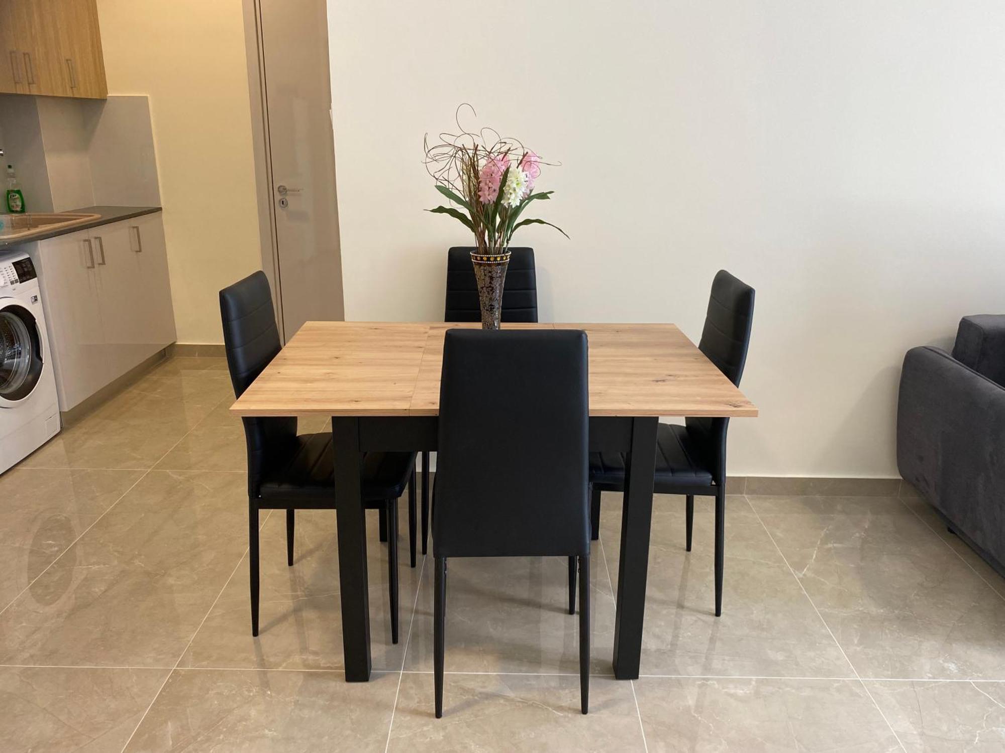Apartment Seaside Luxury Flat In Harbour Tourist Area *