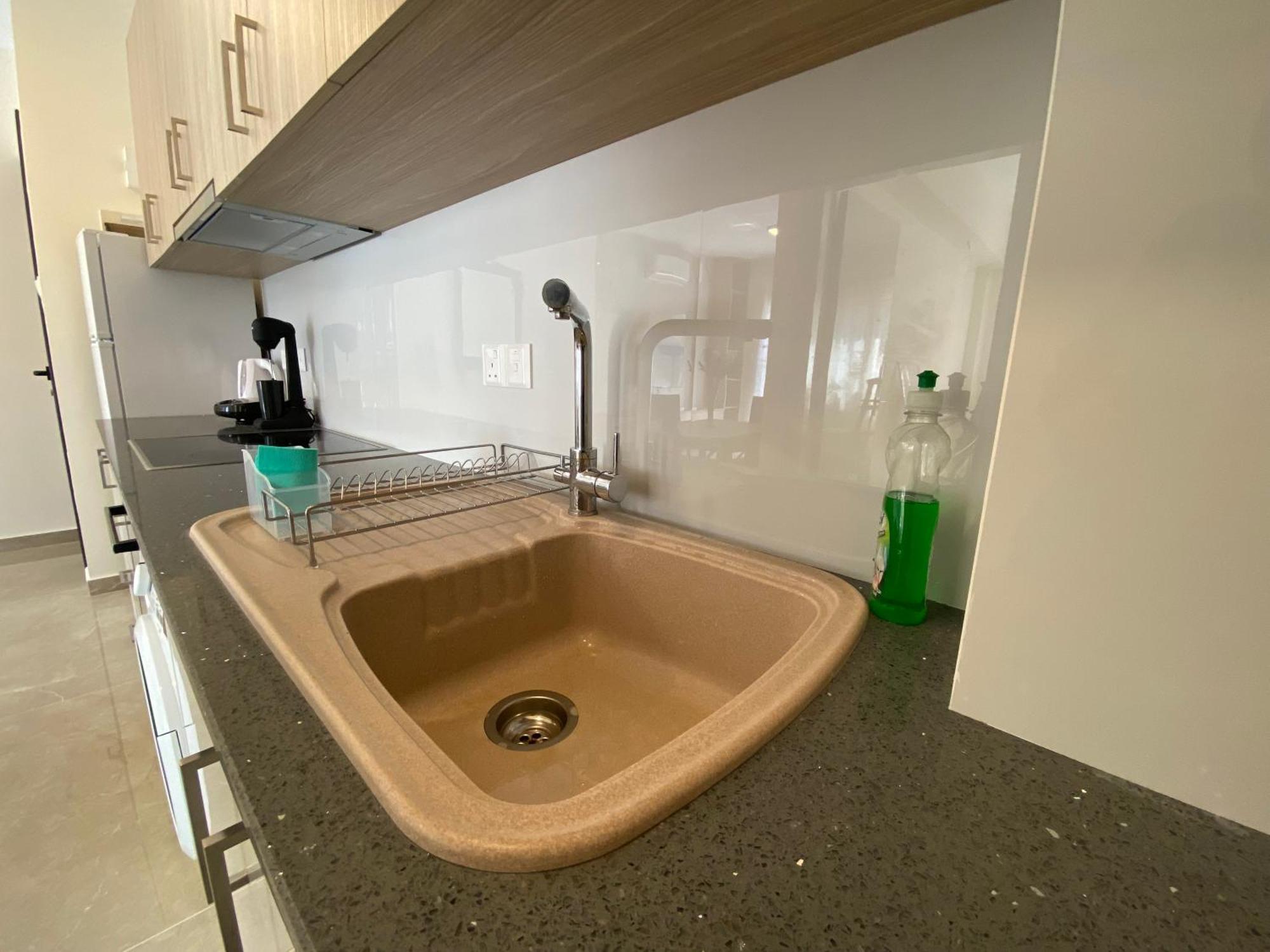 Seaside Luxury Flat In Harbour Tourist Area Apartment