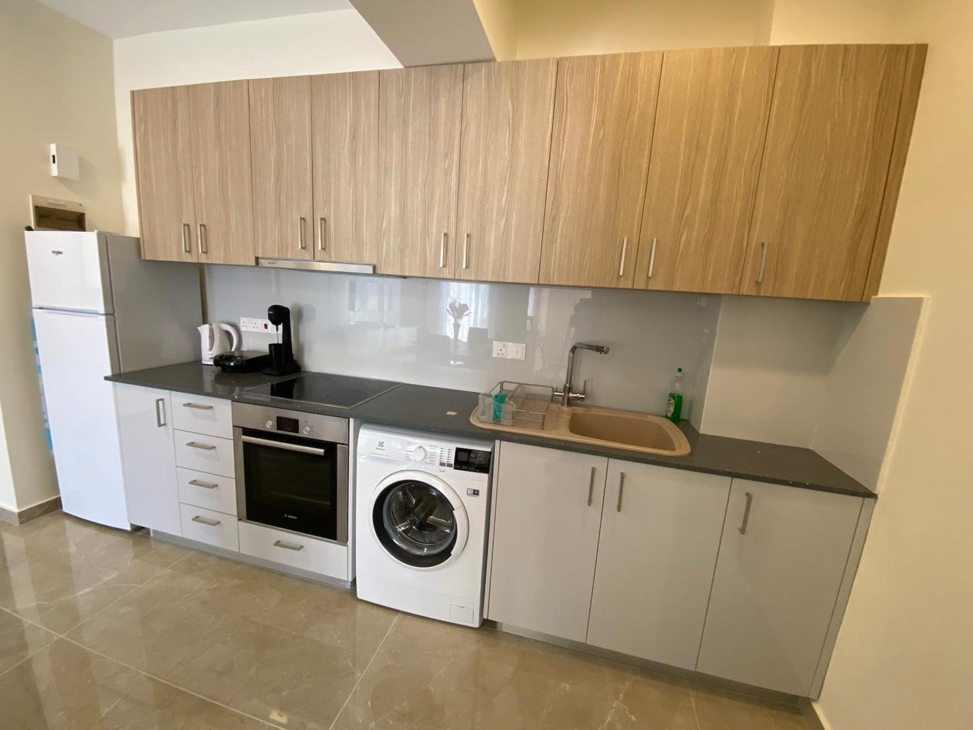 Apartment Seaside Luxury Flat In Harbour Tourist Area