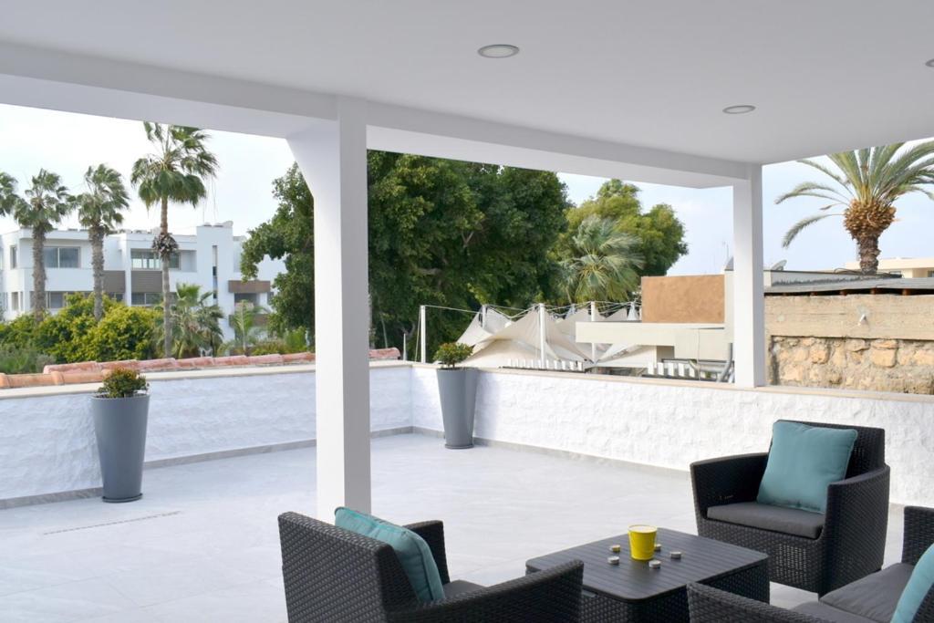 2 Bedroom Apartment, Semeli Complex- By Imh Travel & Tours Apartment Paphos