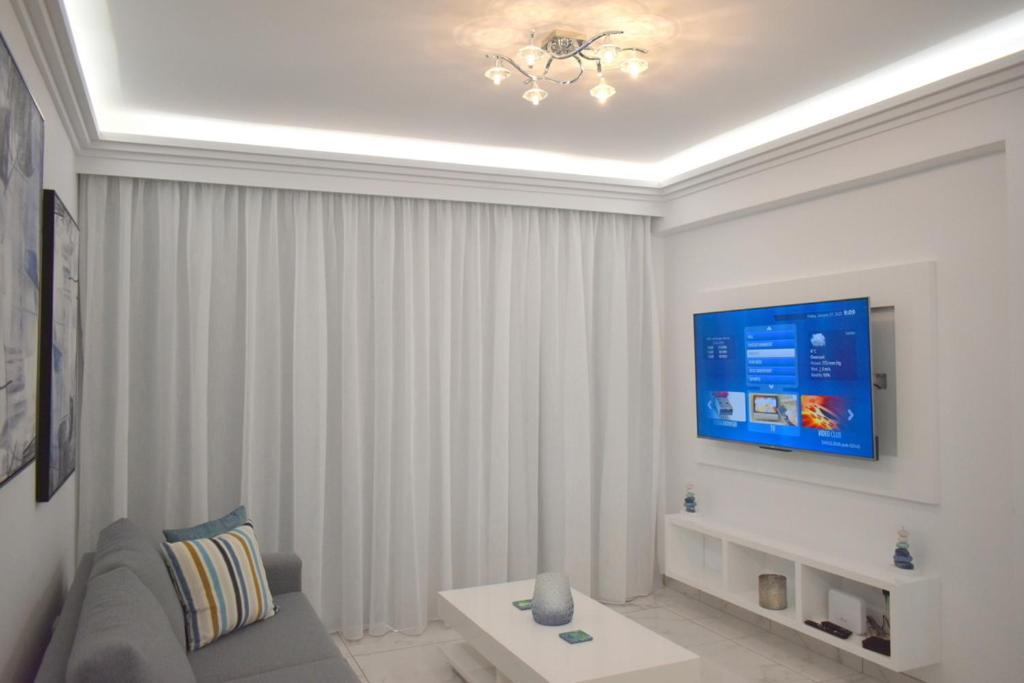 2 Bedroom Apartment, Semeli Complex- By Imh Travel & Tours Apartment *