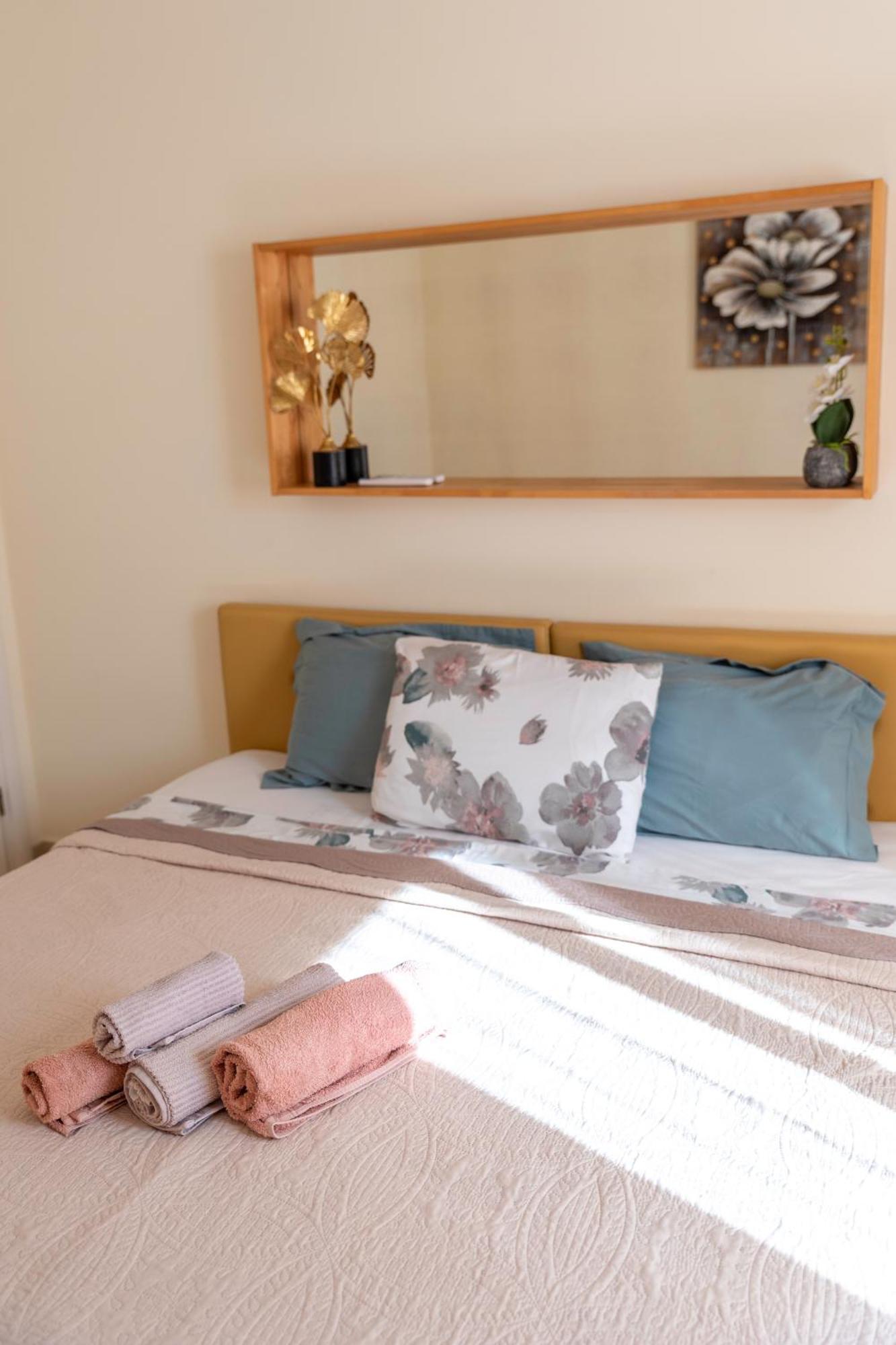 Elysia Park Pool View Apartment Paphos