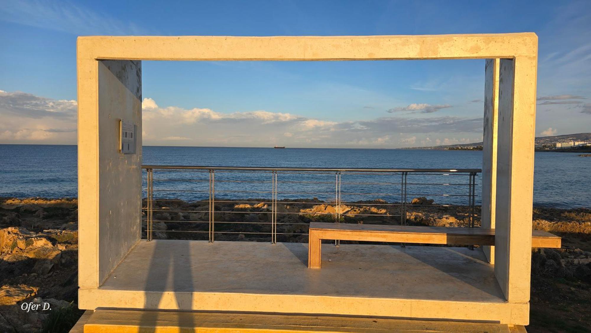 Dahan Sirena Lighthouse Luxury Apartment Paphos