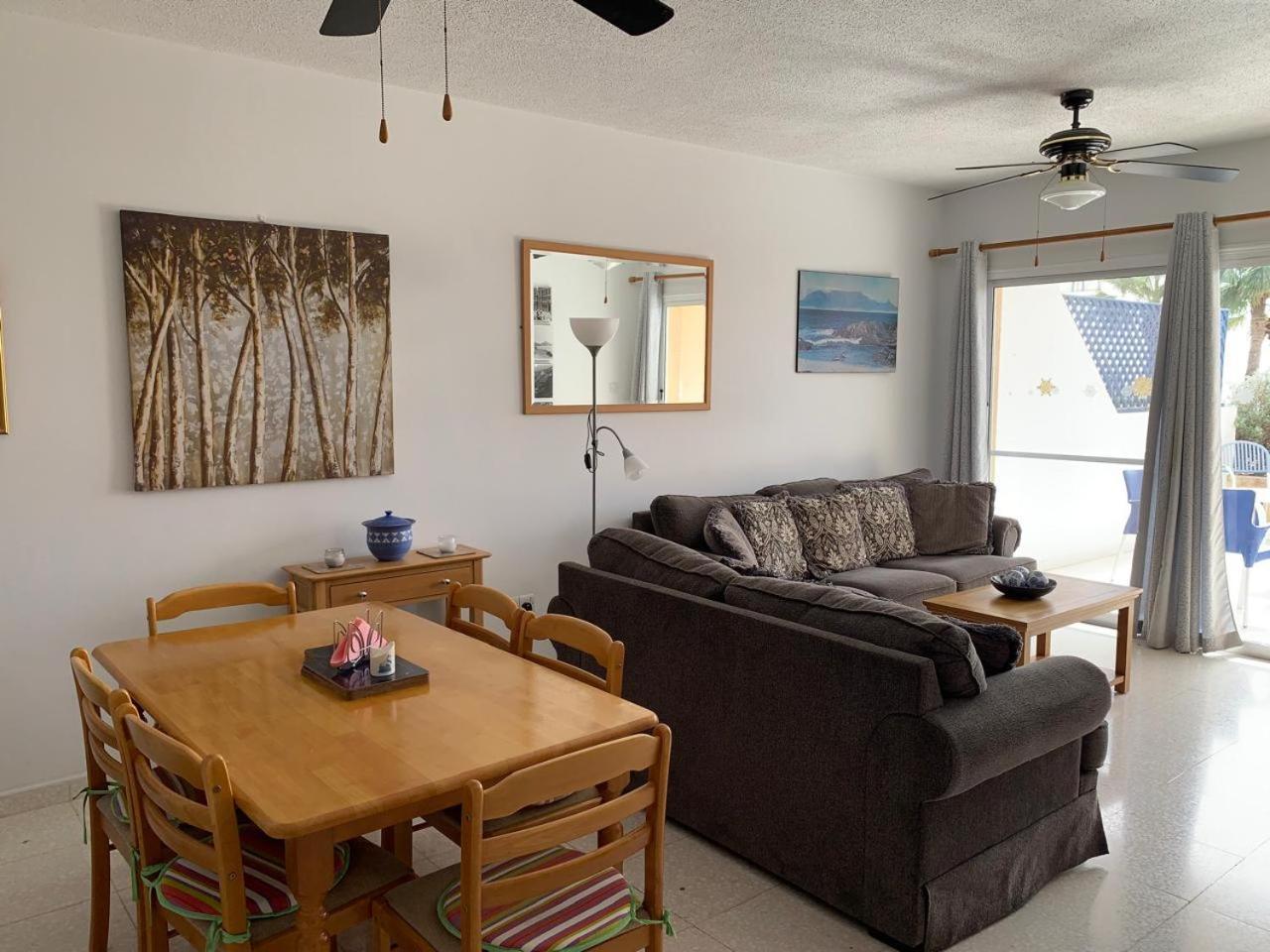 King's Palace - Spacious 2 Bed, 2 Bath With Sea And Pool Views Apartment Paphos