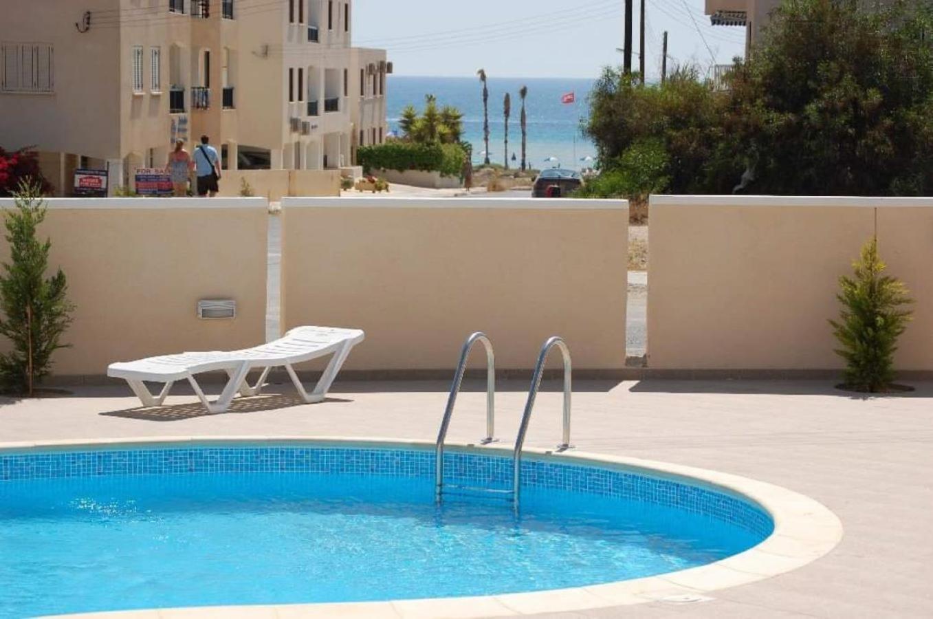 H&o Sea View Lighthouse Ferienhaus Paphos
