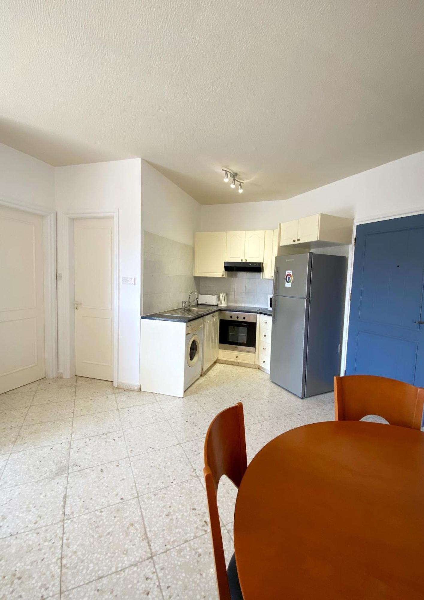 King's Palace Apartment
