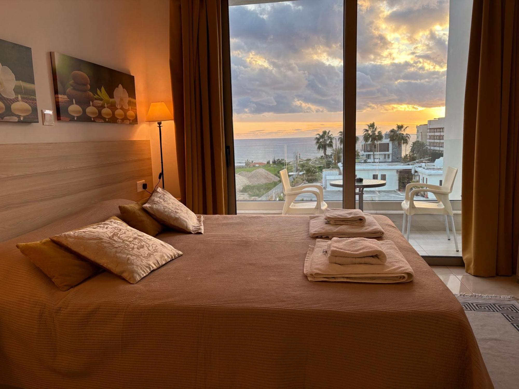 Harmony Seaview Apartment Paphos