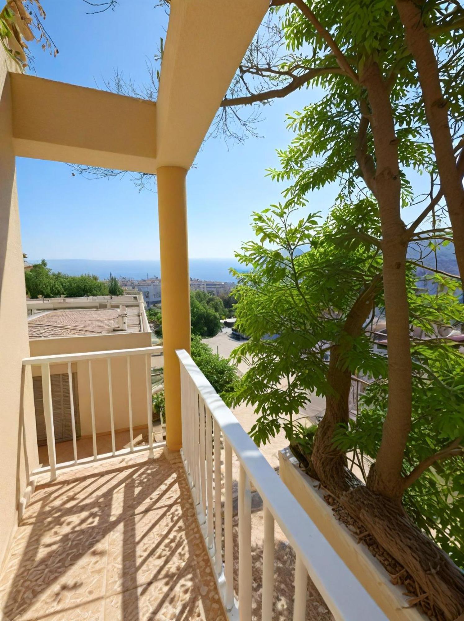Three Bedroom With Fireplace And Piano * Paphos