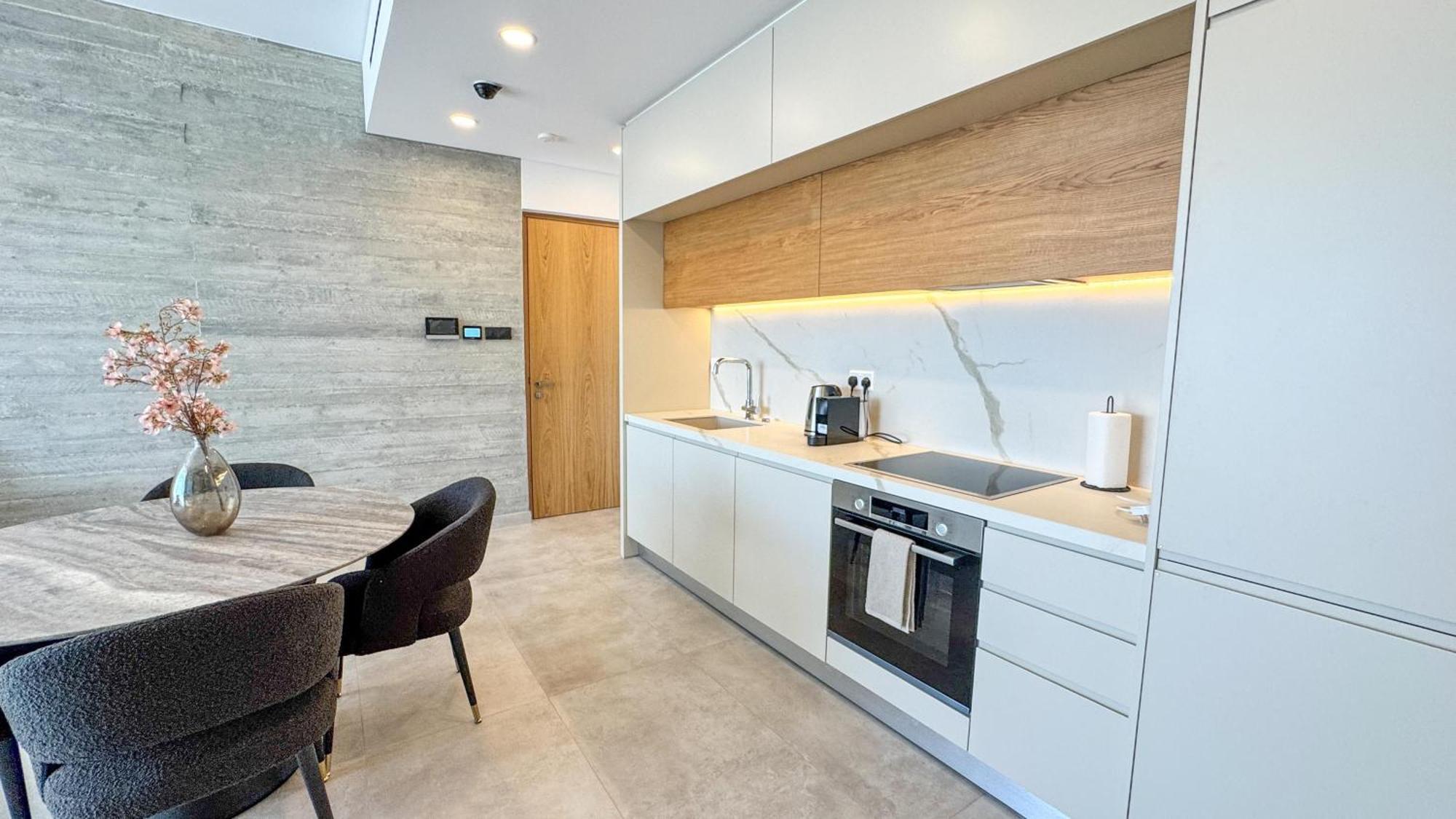 Apartment Malberry Park 203 - Modern 2 Bedroom With Pool, Gym, Jaccuzi