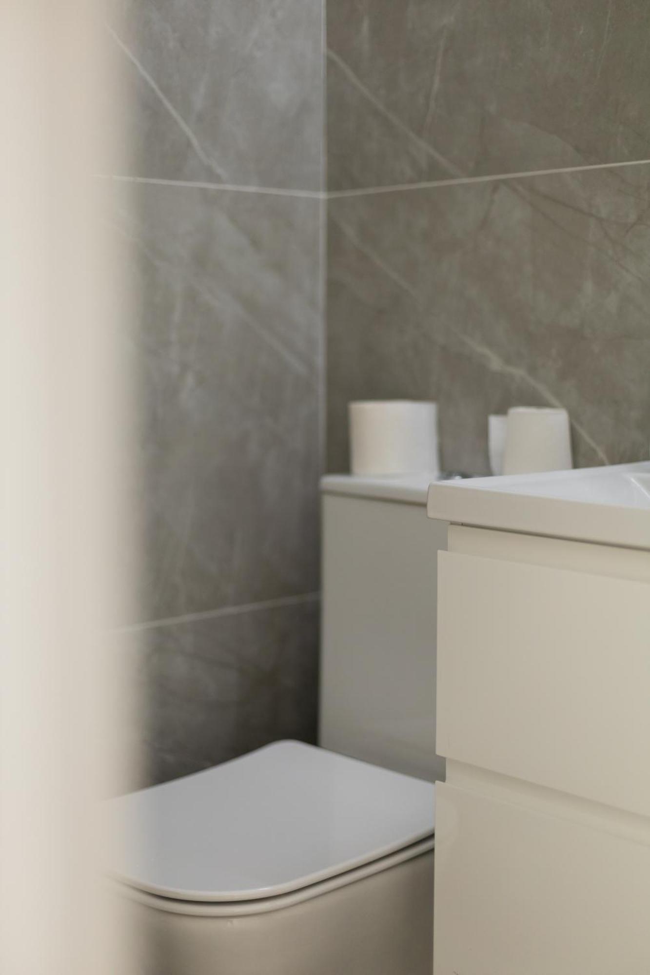 H&o Sunset Gold Apartamento Paphos