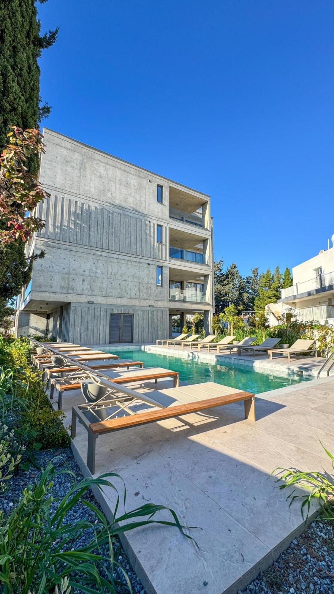 Malberry Park 202 - Modern 2 Bedroom With Pool, Gym, Jaccuzi Paphos