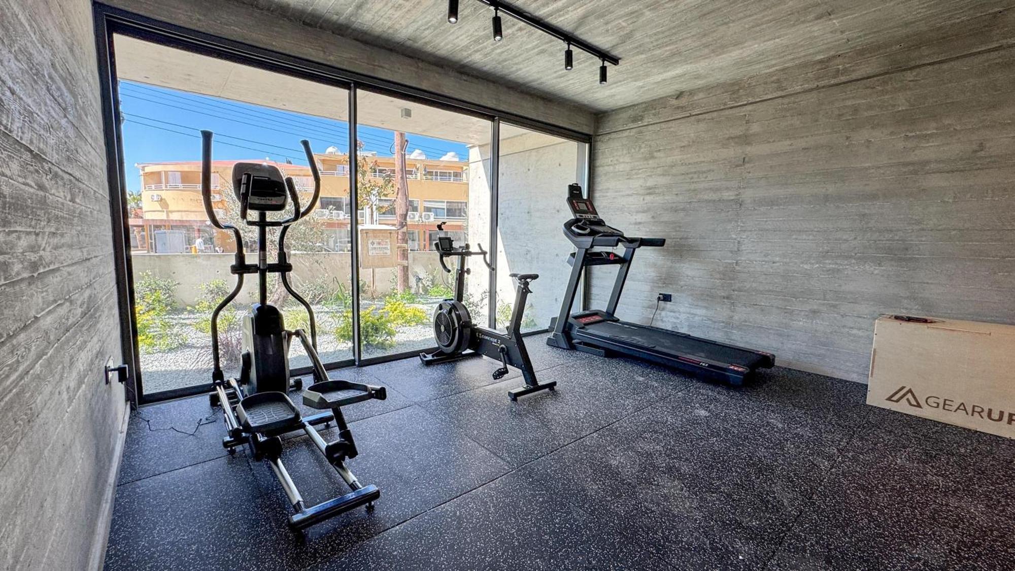 Malberry Park 202 - Modern 2 Bedroom With Pool, Gym, Jaccuzi Apartamento