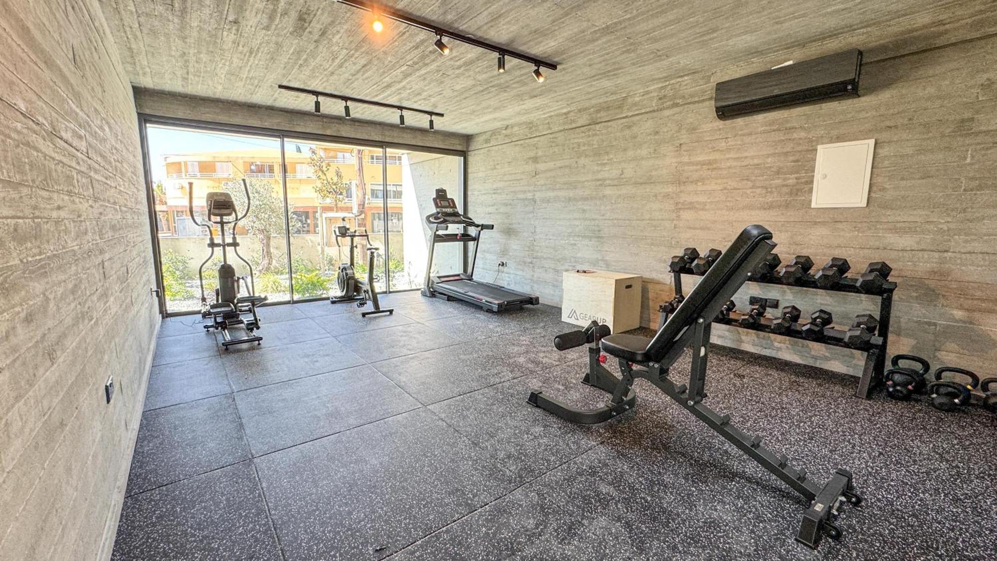 Malberry Park 202 - Modern 2 Bedroom With Pool, Gym, Jaccuzi Apartamento Paphos
