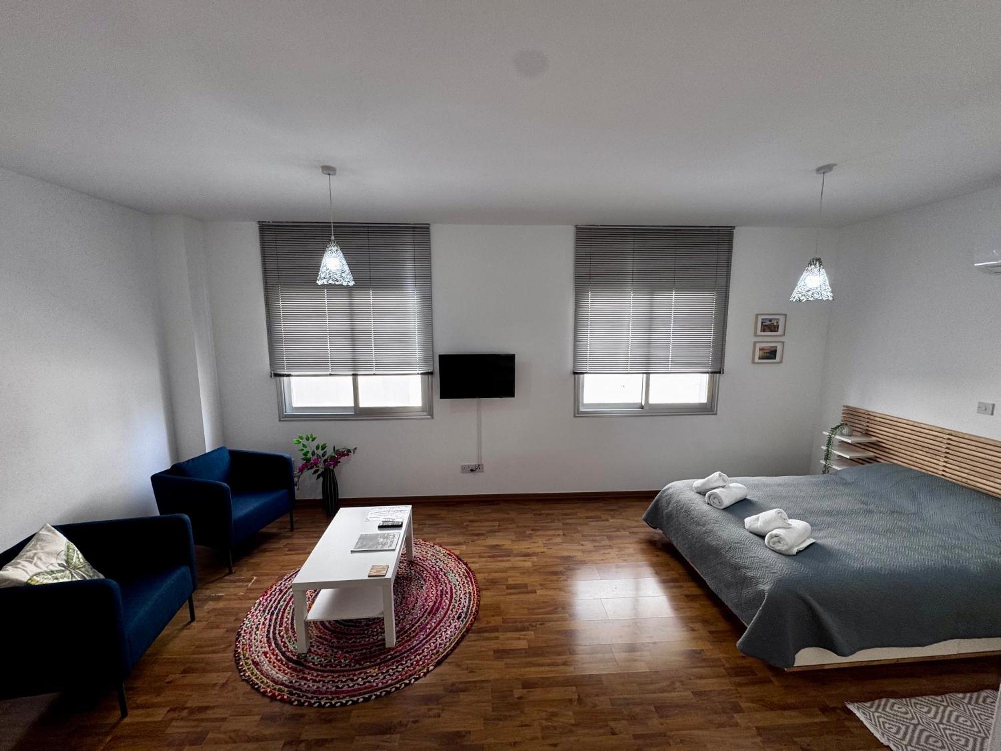 Apartment Lovely In Paphos