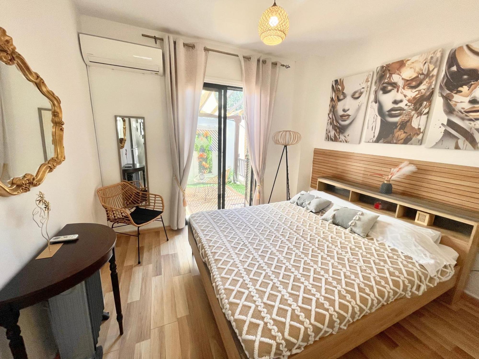 Apartamento Ibiscus Garden With Pool, Kato