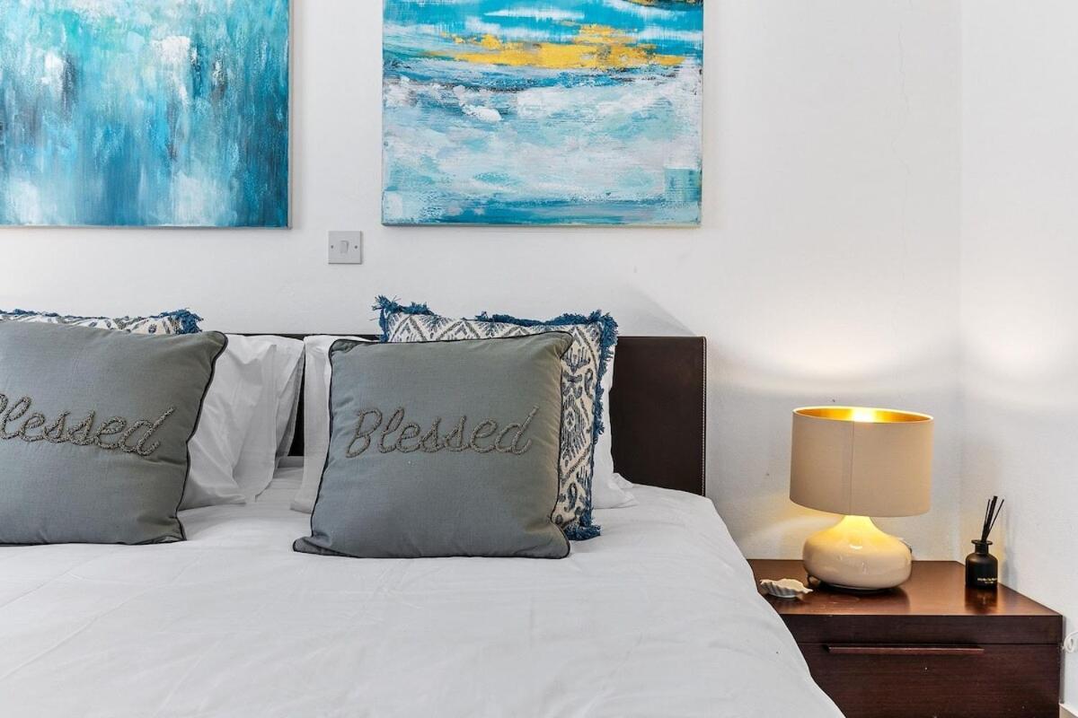 Limnaria Gardens Beautiful By Vichy Apartment Paphos
