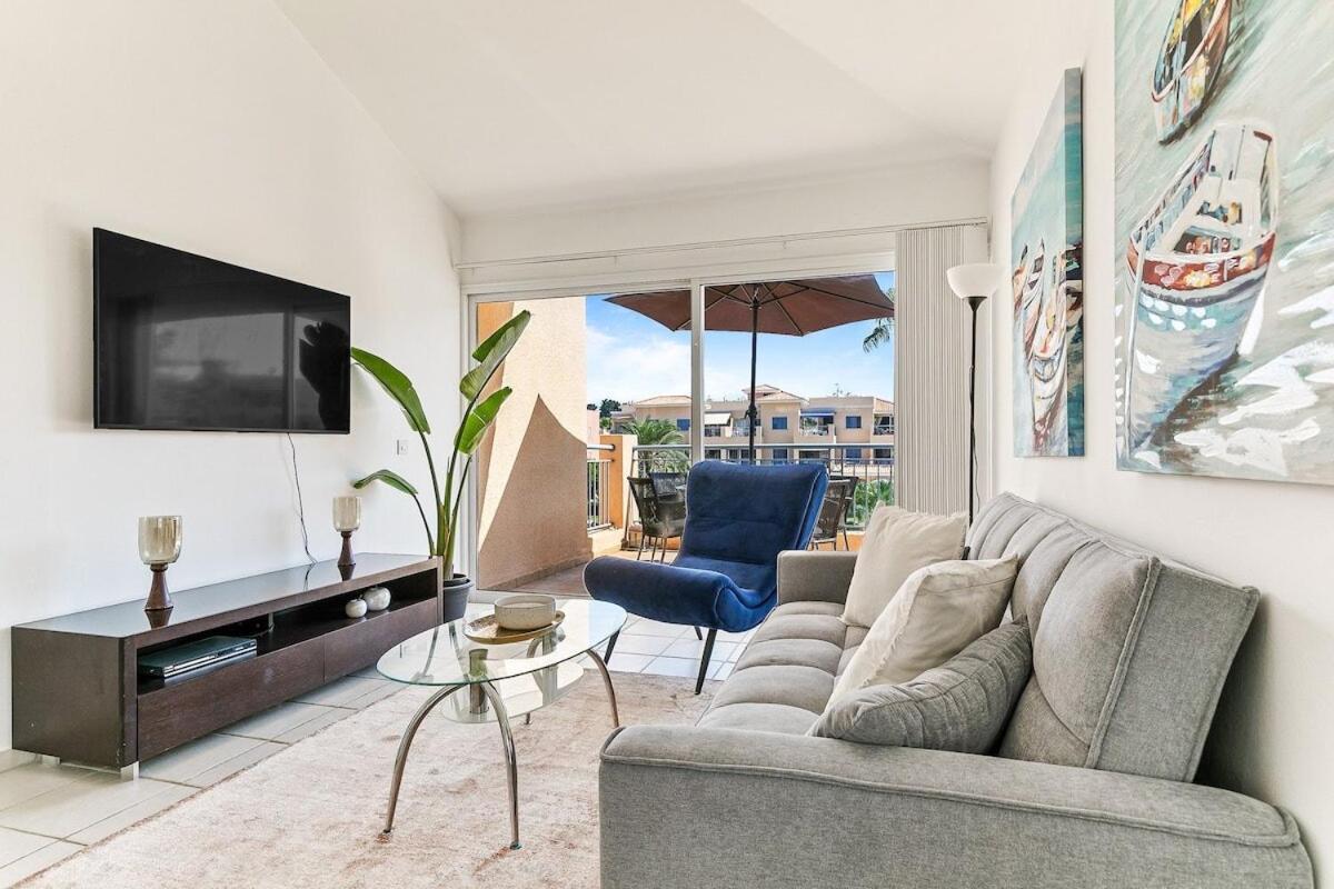 Apartment Limnaria Gardens Beautiful By Vichy *