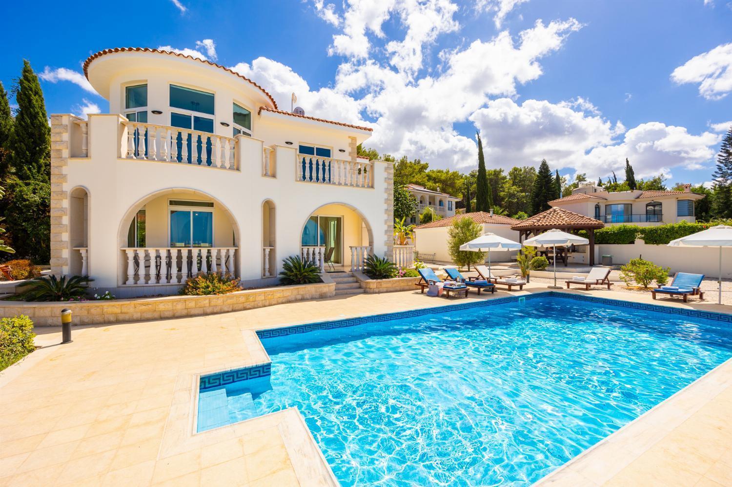 Villa Komissa Paphos