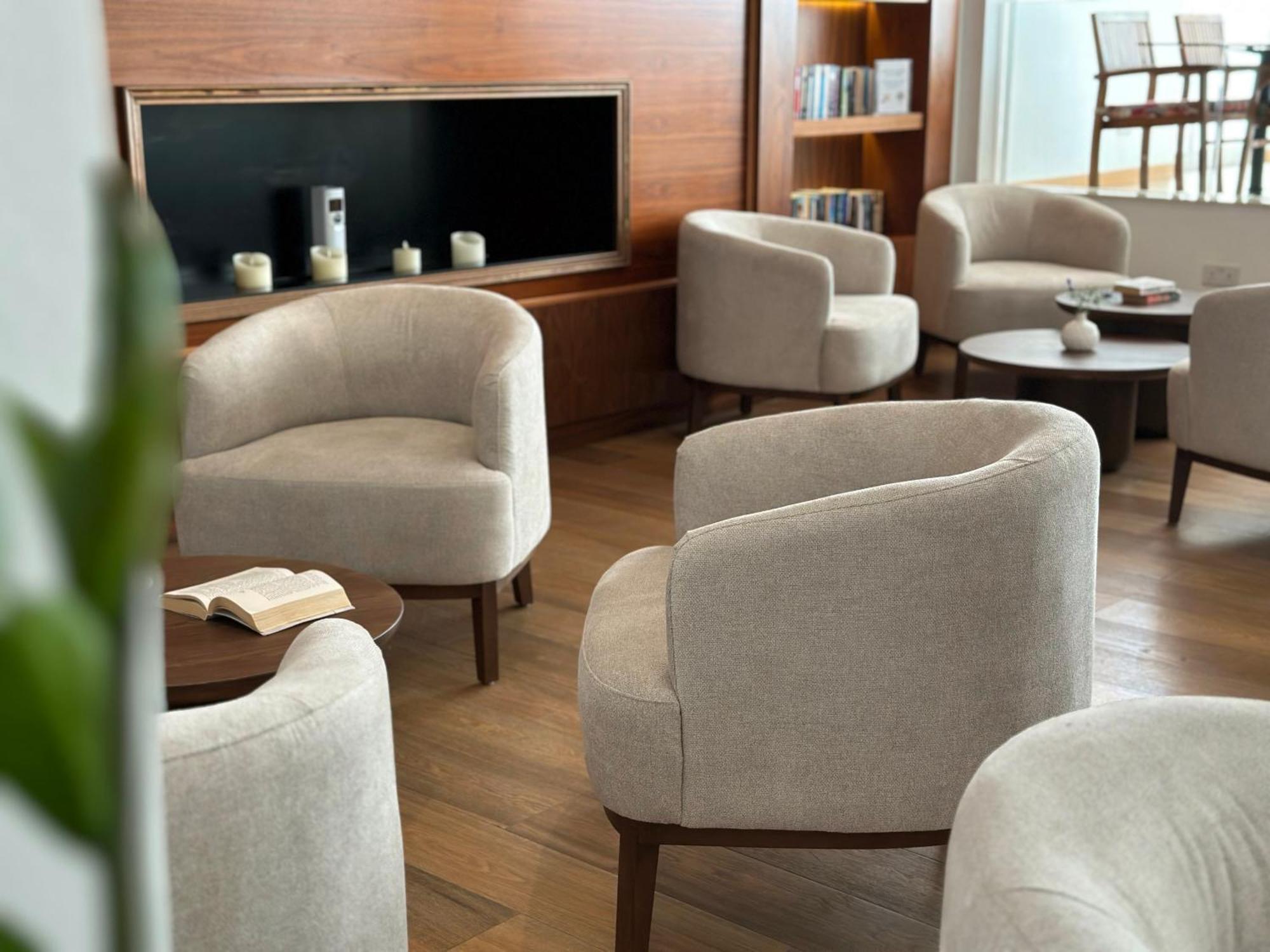 Hotel King Jason - Designed For Adults By Louis 4*