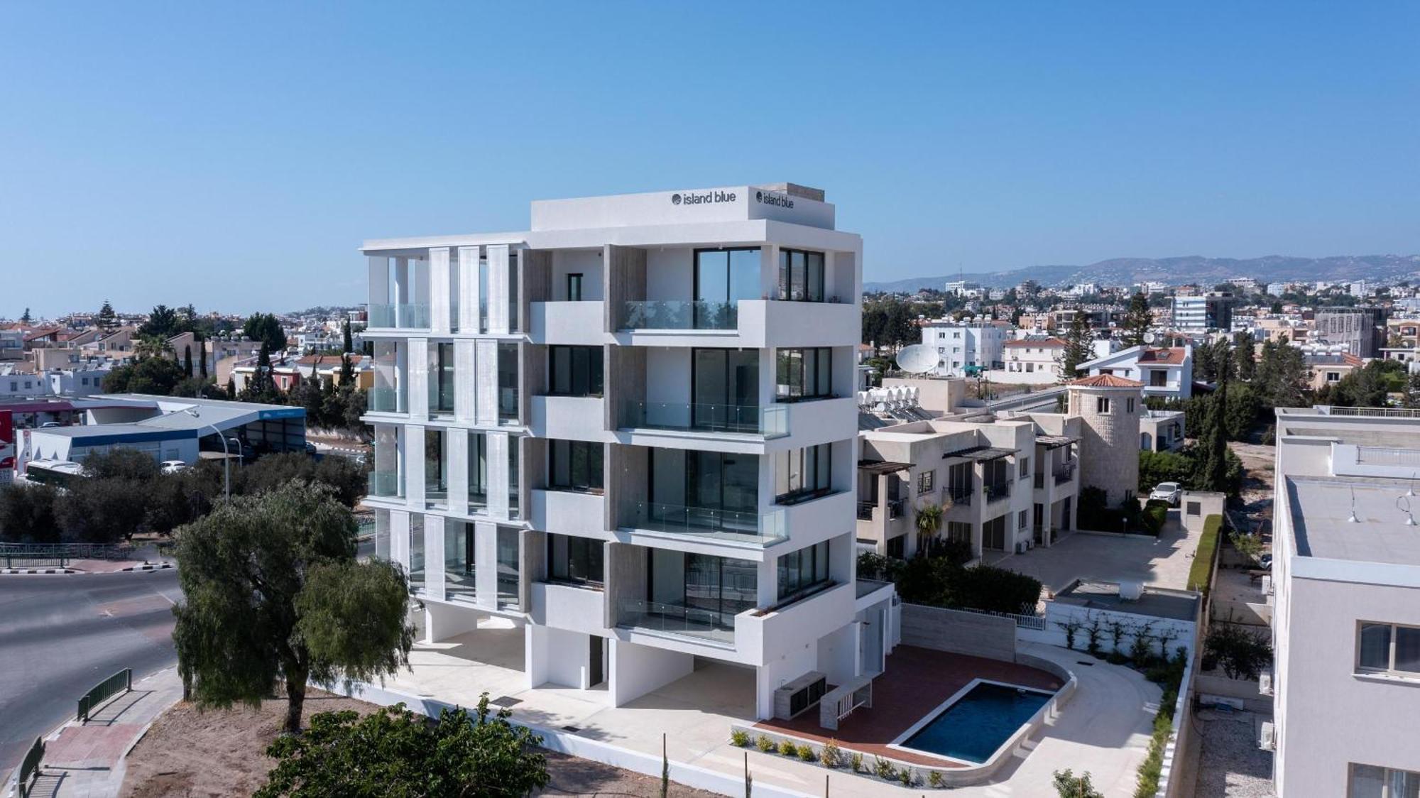 Apartment Emerald 102 2 Bed Paphos