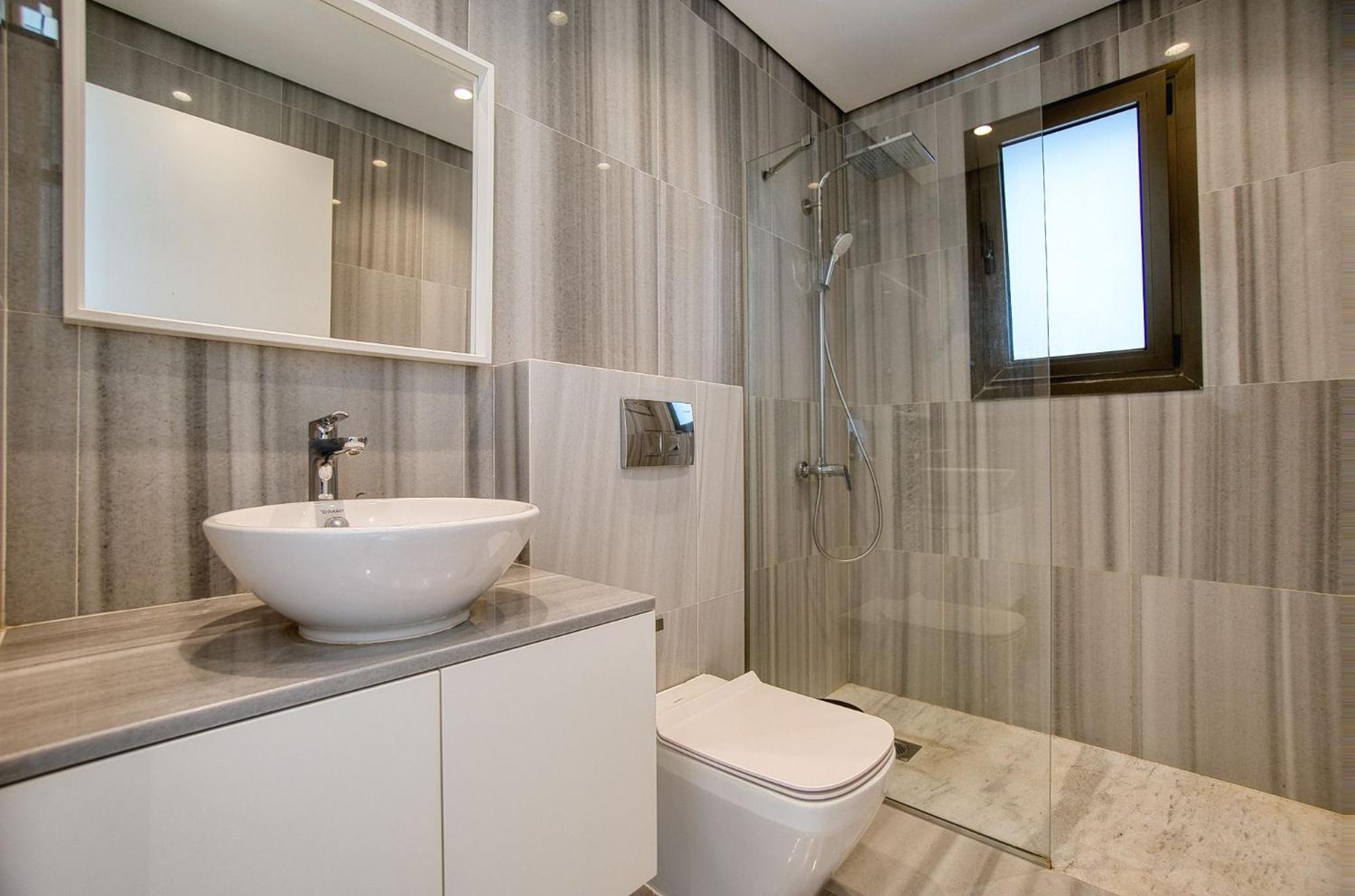 Emerald 102 2 Bed Paphos