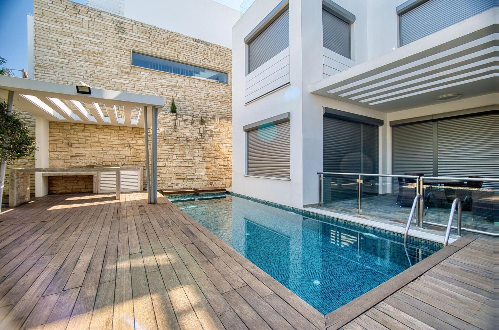 Downtown 2 * Paphos