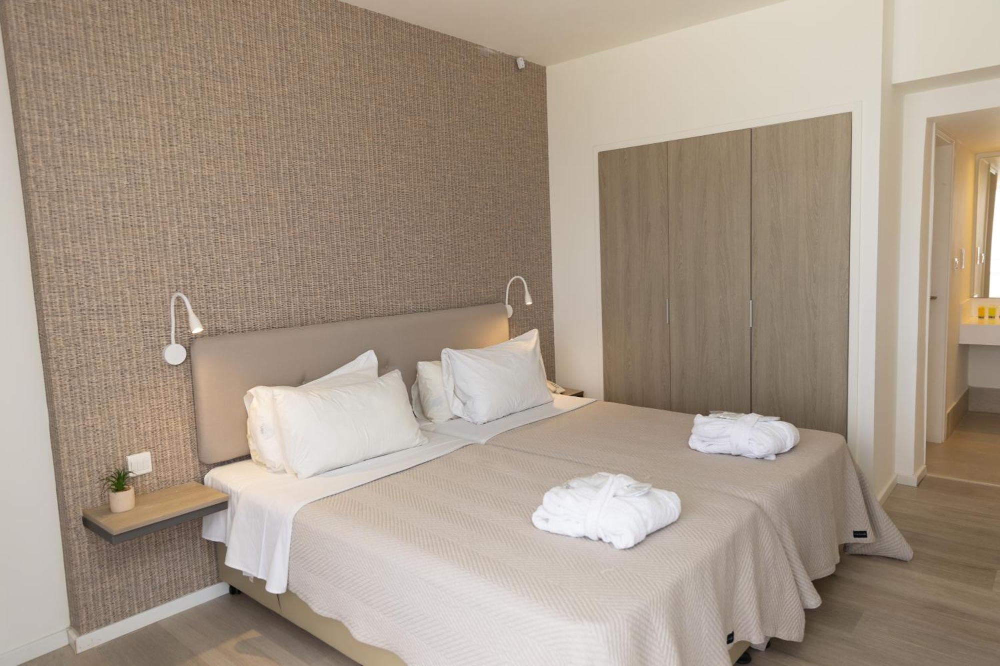 Venus Beach 5* Paphos