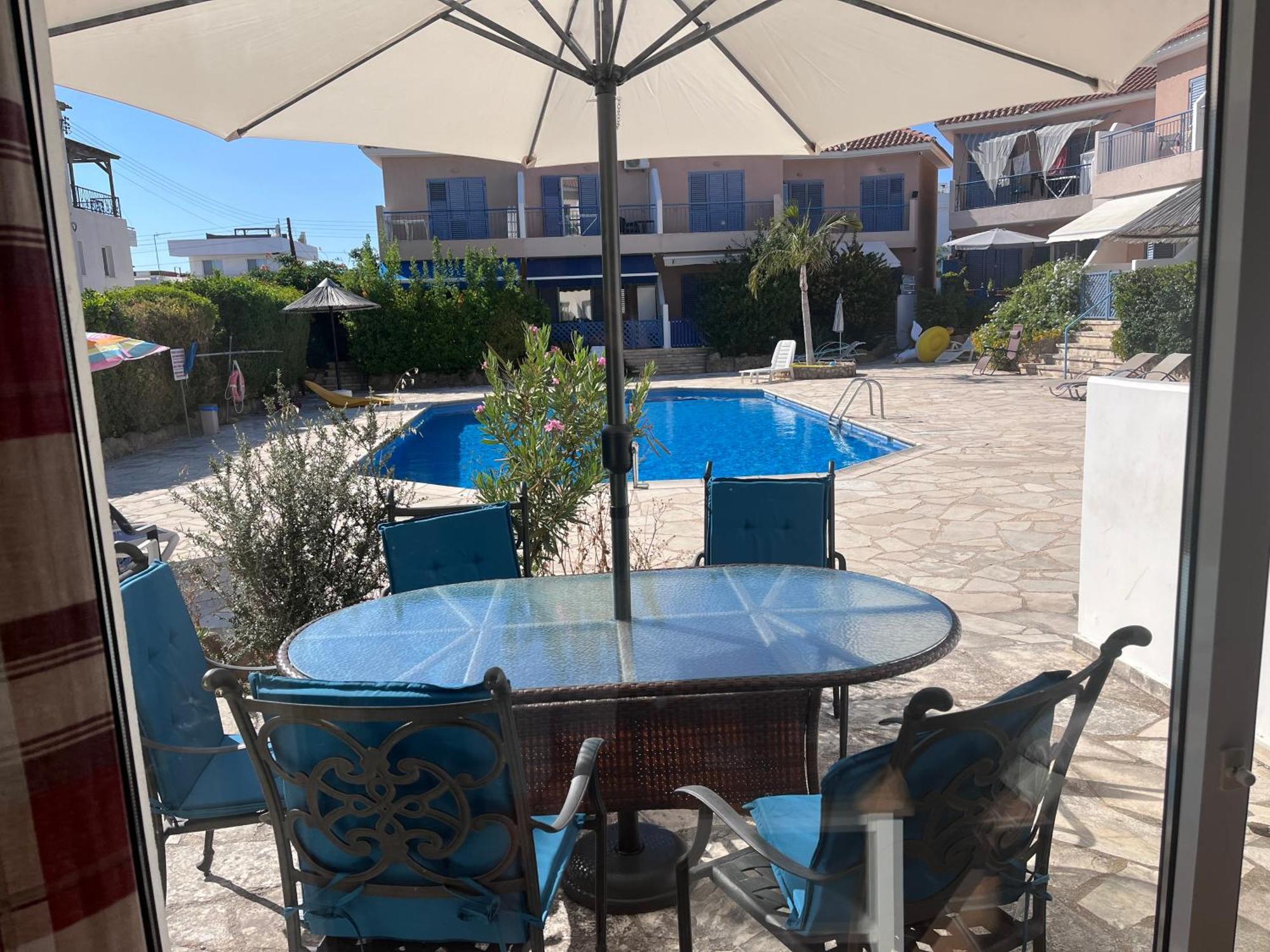 Family-Friendly 2Br Poolside Apartment With Terrace, Universal Area Apartment Paphos
