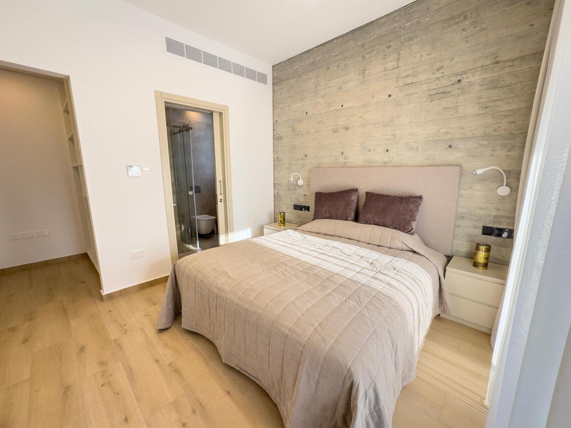 Malberry Park 103 - Modern 2 Bedroom With Pool, Gym, Jaccuzi