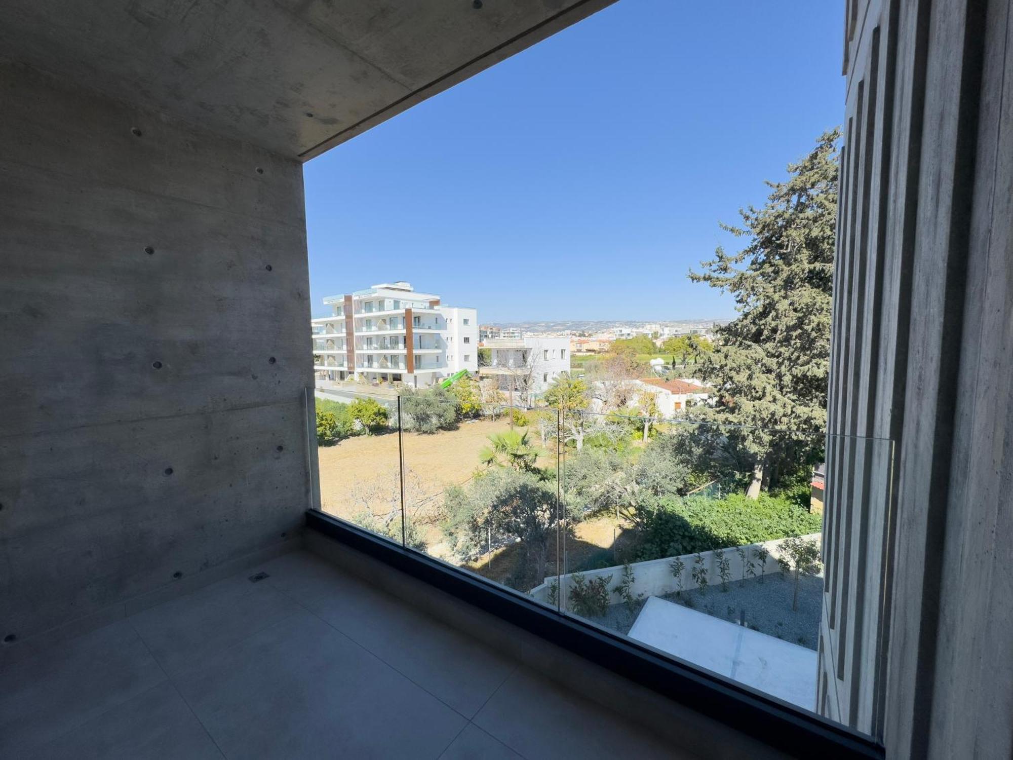 Malberry Park 204 - Modern 2 Bedroom With Pool, Gym, Jaccuzi