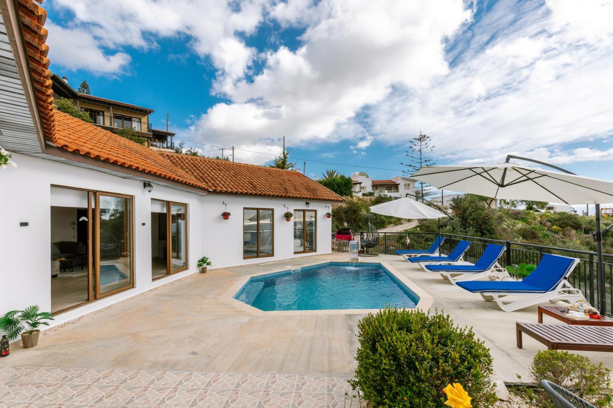 Dream Villa In Tala With Private Pool, Sea & Mountain Views & Garden Retreat Holiday home Paphos