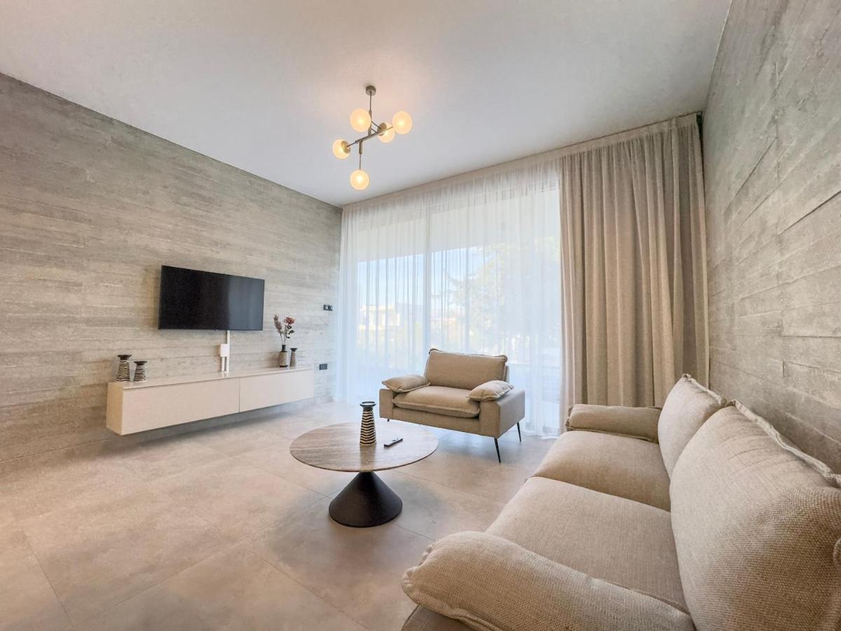 Apartment Malberry Park 101 - Modern 2 Bedroom With Pool, Gym, Jaccuzi *